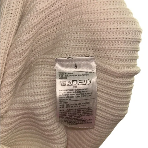 Banana Republic sweater - Picture 5 of 6